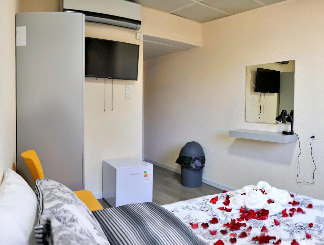 Neve Midbar Motel Eilat Buitenkant foto
